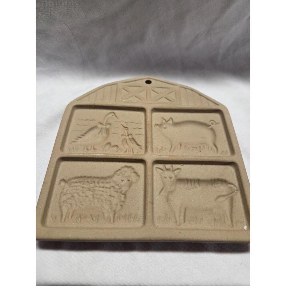 Pampered Chef Vintage Farm Friends/Teddy Bear Cookie Molds